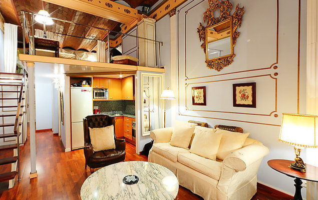 Plaza de Catalunya - Pso. de Gracia - Photo 7