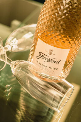 Rooftop Breeze - Photo 15